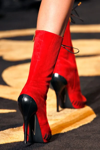 Look 28